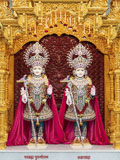 Parabrahma Bhagwan Shri Swaminarayan and Aksharbrahma Shri Gunatitanand Swami